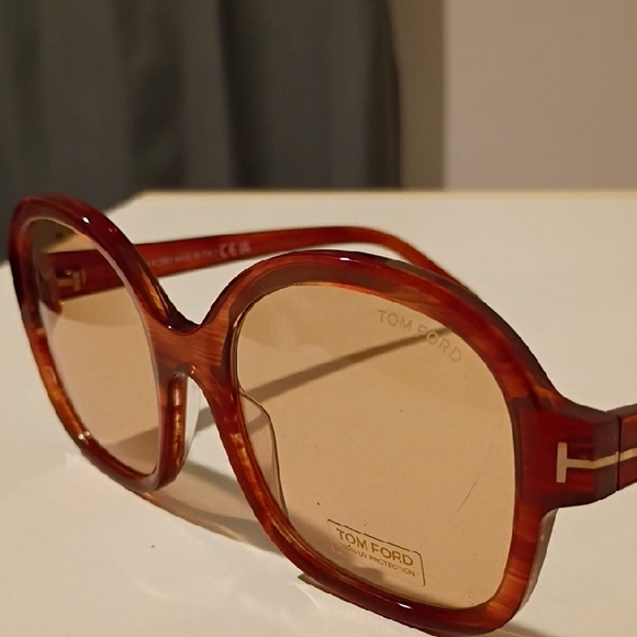 Tom Ford Hanley Photochronic Amber Sunglasses 57mm. Brand NEW! - Picture 1 of 8